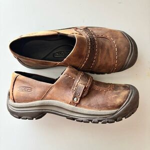 Keen Kaci Slip On Shoes Womens 8.5 Brown Leather Casual Clogs Outdoors